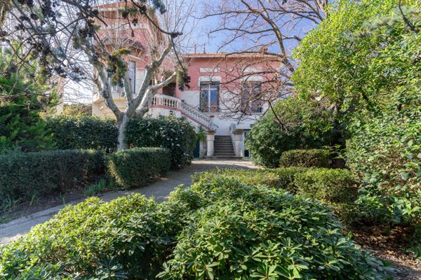 Maison 8 pièces - 275 m² Bien prestige