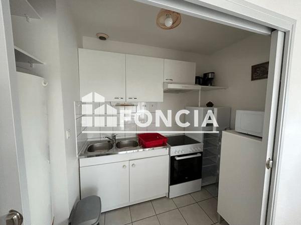 Location Appartement meublé 3 pièces 55.99 m² - ZAC DU VAL DE SEUGNE Jonzac 17500