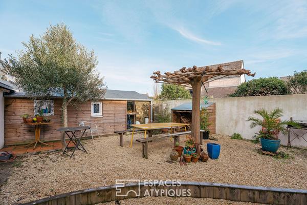 Maison boutique à deux pas du port pittoresque de PÉNERF