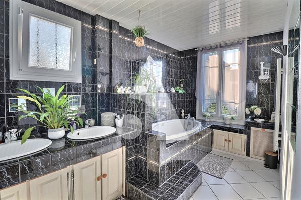 Maison 5 pièces 131 m2