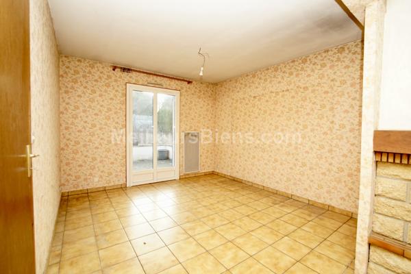 maison 3 chambres à Chaumontel, garage et terrain 526 m2