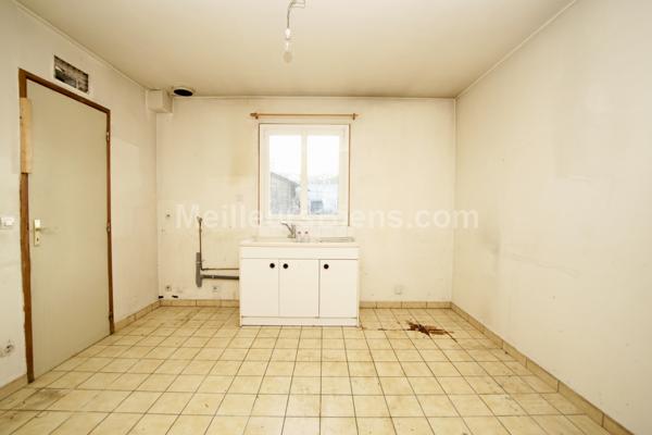 maison 3 chambres à Chaumontel, garage et terrain 526 m2