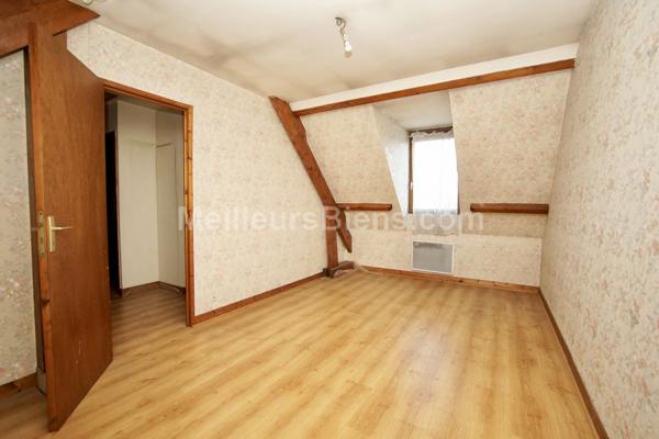 maison 3 chambres à Chaumontel, garage et terrain 526 m2