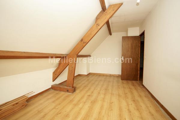 maison 3 chambres à Chaumontel, garage et terrain 526 m2