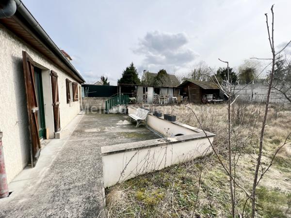maison 3 chambres à Chaumontel, garage et terrain 526 m2
