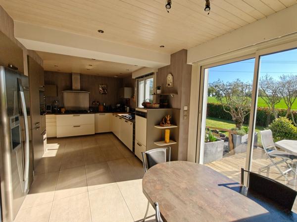 Maison à vendre 7 pièces 230M2 au Sol SAINT GREGOIRE (35)