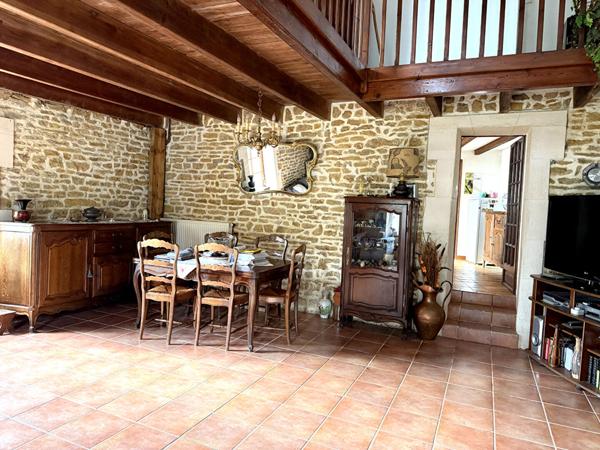 Maison de caractère à 15 minutes des plages !