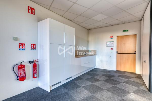 À VENDRE – BUREAUX DE STANDING 600 m² – CALUIRE SAINT-CLAIR – IMMEUBLE OPEN CITY