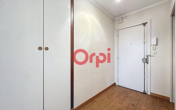 Appartement à vendre    2 pièces • 84,65 m2 Les Ulis