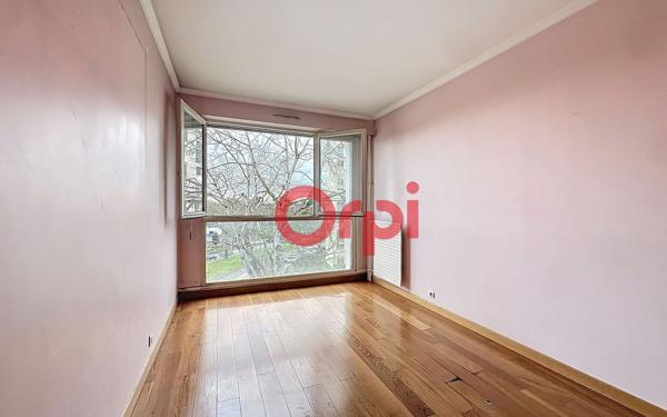 Appartement à vendre    2 pièces • 84,65 m2 Les Ulis