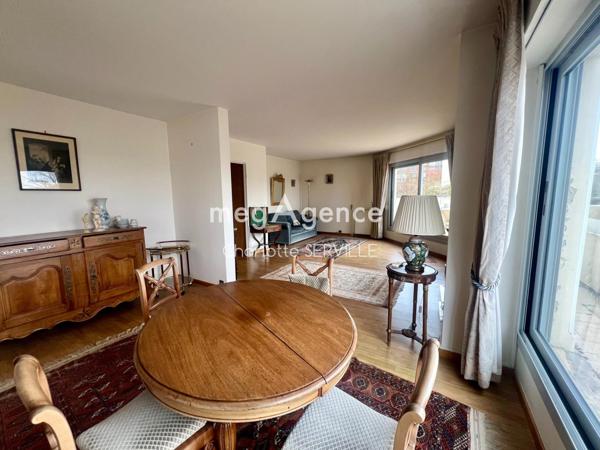 Appartement à LE CHESNAY, 78150 - 4 pièces 98m²