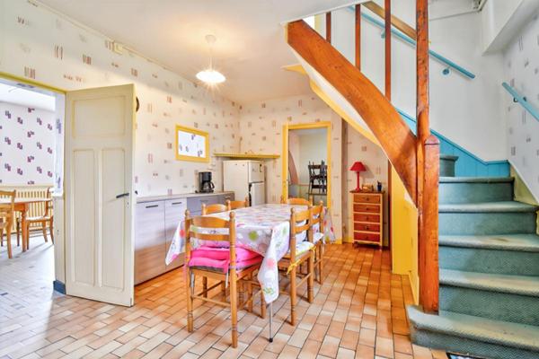 Vente Maison 4 chambres avec jardin et hangar de 100 m², Ploumagoar (22970)