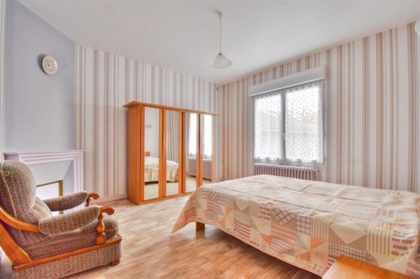 Vente Maison 4 chambres avec jardin et hangar de 100 m², Ploumagoar (22970)