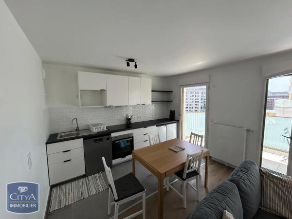 Appartement à louer 2 pièces 42.6m² Rueil-Malmaison (92500)