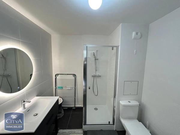Appartement à louer 2 pièces 42.6m² Rueil-Malmaison (92500)