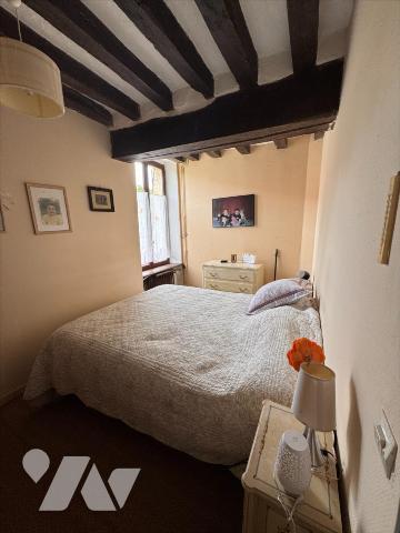 MAISON BELLOU-SUR-HUISNE