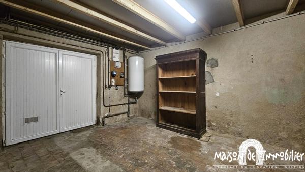 BOUTIERS SAINT TROJAN - ENVIRONNEMENT CALME POUR CETTE MAISON DE BOURG DE 4 PIECES