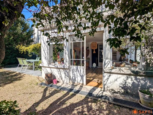 Charme et confort réunis dans cette maison avec piscine