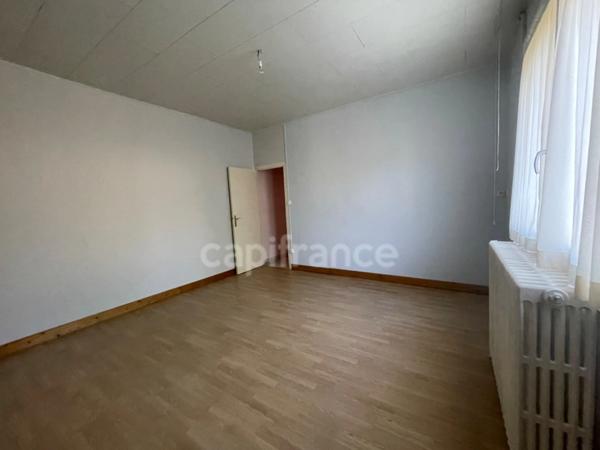 Maison de charme  – 166 m² – 2 chambres – combles aménageables - Piscine - Emplacement idéal à Marmande