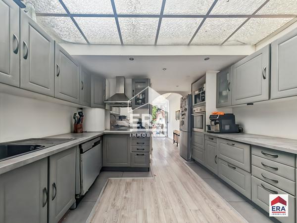 Maison 100 m² - 4 chambres - Jardin - Proche métro / gare - Tourcoing