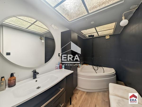 Maison 100 m² - 4 chambres - Jardin - Proche métro / gare - Tourcoing
