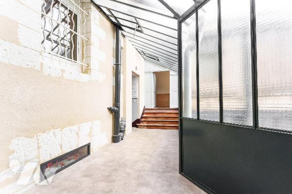 TOURS HYPER-CENTRE – RUE DE SULLY
BEL APPARTEMENT ANCIEN Avec GARAGE, CAVE, GRENIER