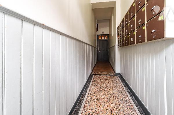 TOURS HYPER-CENTRE – RUE DE SULLY
BEL APPARTEMENT ANCIEN Avec GARAGE, CAVE, GRENIER