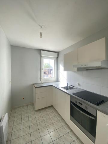 YERRES F2 PLEIN COEUR DE VILLE