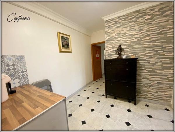 Dpt (93), à vendre appartement T5 de 98,7 m²