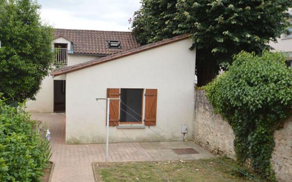 Maison à louer    4 pièces •  Périgueux