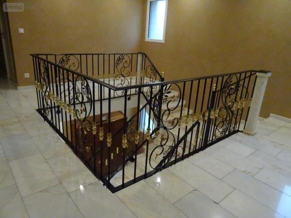 Maison à vendre à Le Genest-Saint-Isle en Mayenne (53940), ref : 53079-1375