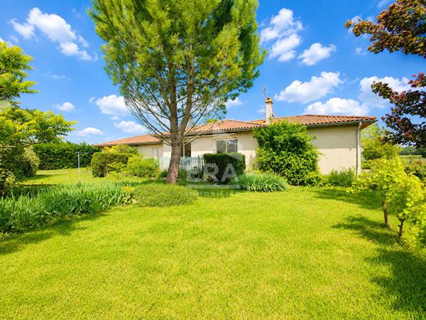A vendre maison Sainte-Severe 5 pièce(s) 155 m2