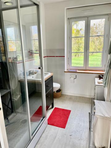 Maison à LE MESNIL GILBERT, 50670 - 7 pièces 162m²