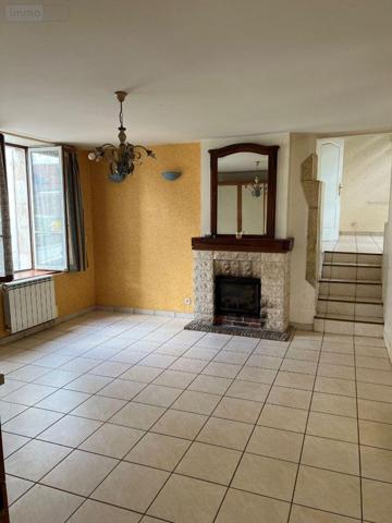 Maison de ville à vendre à Écueillé dans l'Indre (36240), ref : 016/378