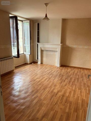 Maison de ville à vendre à Écueillé dans l'Indre (36240), ref : 016/378