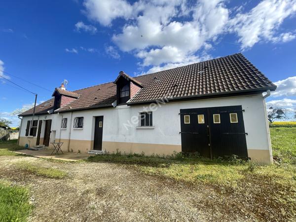 LONGERE, 3 CHAMBRES, ENVIRONNEMENT CALME, PROCHE VALENCAY, A VICQ SUR NAHON (INDRE 36)