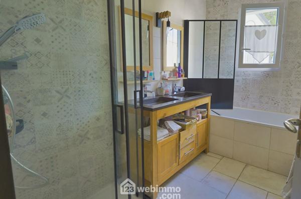 Maison 100 m² à L'Houmeau 17137