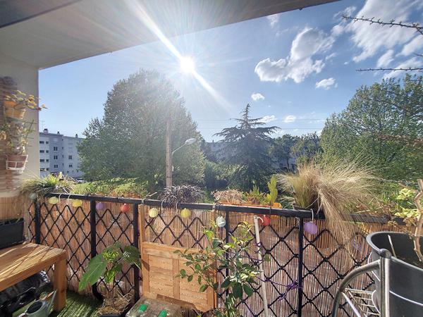 Appartement à louer Merignac : 3 pièces, 65m² avec 2 chambre(s) à 1 000€ - AJP Immobilier Mérignac