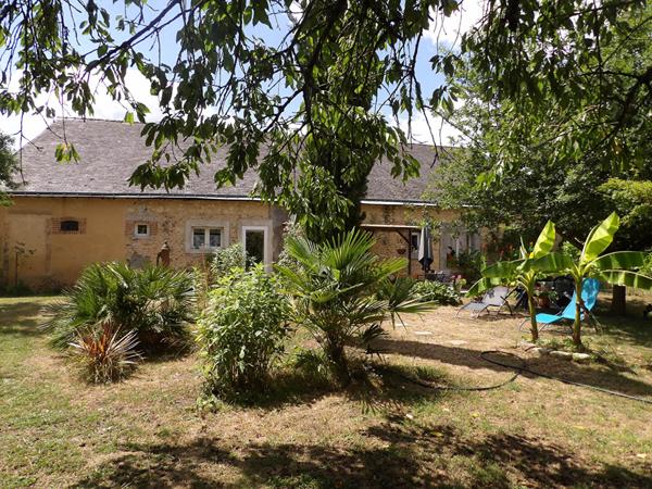 UNE BELLE OPPORTUNITE POUR CREER LA MAISON DE VOS REVES DANS UN ENVIRONNEMENT CALME ET VERDOYANT