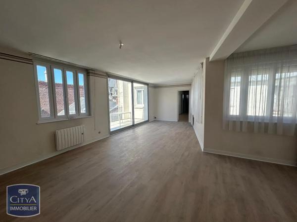 Appartement à louer 4 pièces 99.03m² Saint-Quentin (02100)