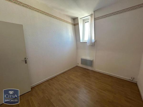 Appartement à louer 4 pièces 99.03m² Saint-Quentin (02100)