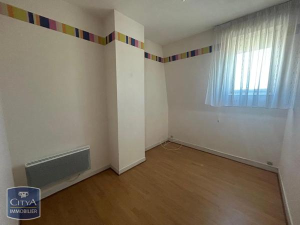 Appartement à louer 4 pièces 99.03m² Saint-Quentin (02100)