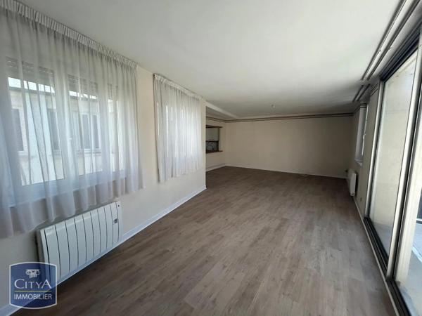 Appartement à louer 4 pièces 99.03m² Saint-Quentin (02100)