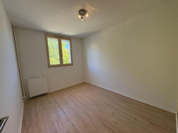 Appartement à vendre à Castanet-Tolosan en Haute-Garonne (31320), ref : 351   
CENTRE