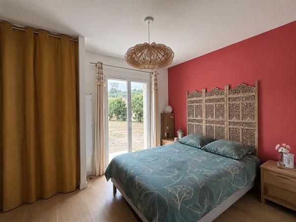 Maison familiale en plain pied avec vue dégagée !
