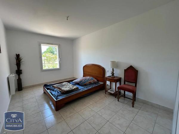 Appartement à louer 3 pièces 79.5m² Montesquieu (82200)