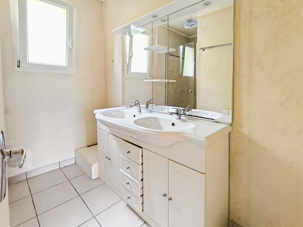 Maison à 5 minutes de Catus, 85m² habitables et 1845m² de terrain