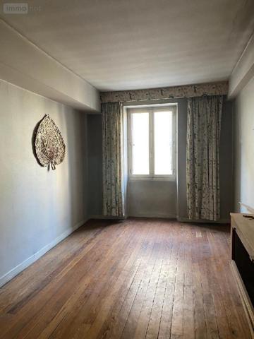 Maison à vendre à Digoin en Saône-et-Loire (71160), ref : M-E-PE   
CENTRE VILLE