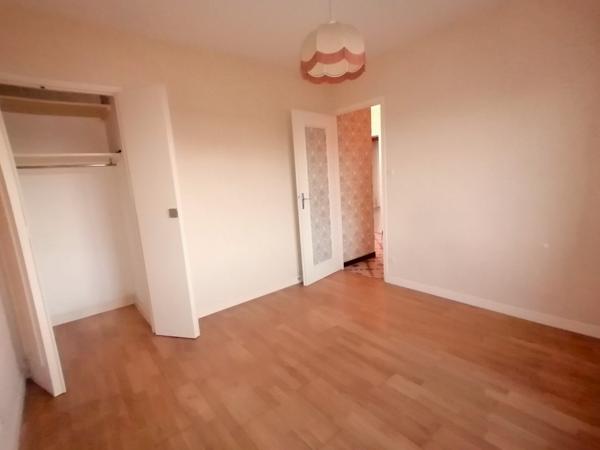 A SAISIR : MAISON SUR SOUS SOL A 10 MINUTES DU CENTRE VILLE DE POITIERS