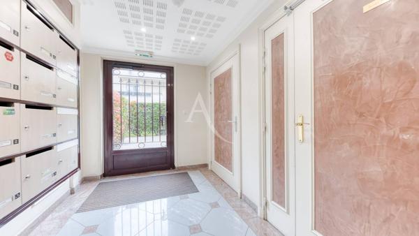 Appartement Pontault Combault 3 pièce(s) 53.3 m2